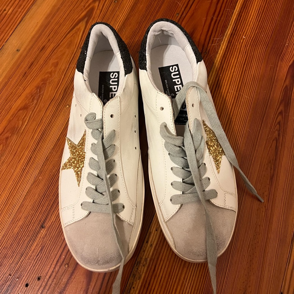 golden goose super star dupe (not authentic)